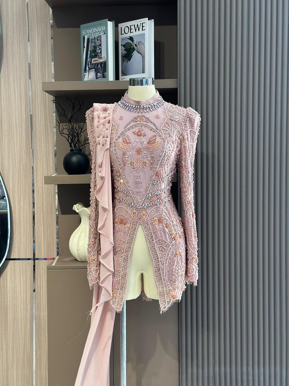 AURELIA | Rp.385.000 | Suitetable for hijab | LD : 110-115 bisa resize | Color : Soft Pink | Include : Rok Songket dan Hijab