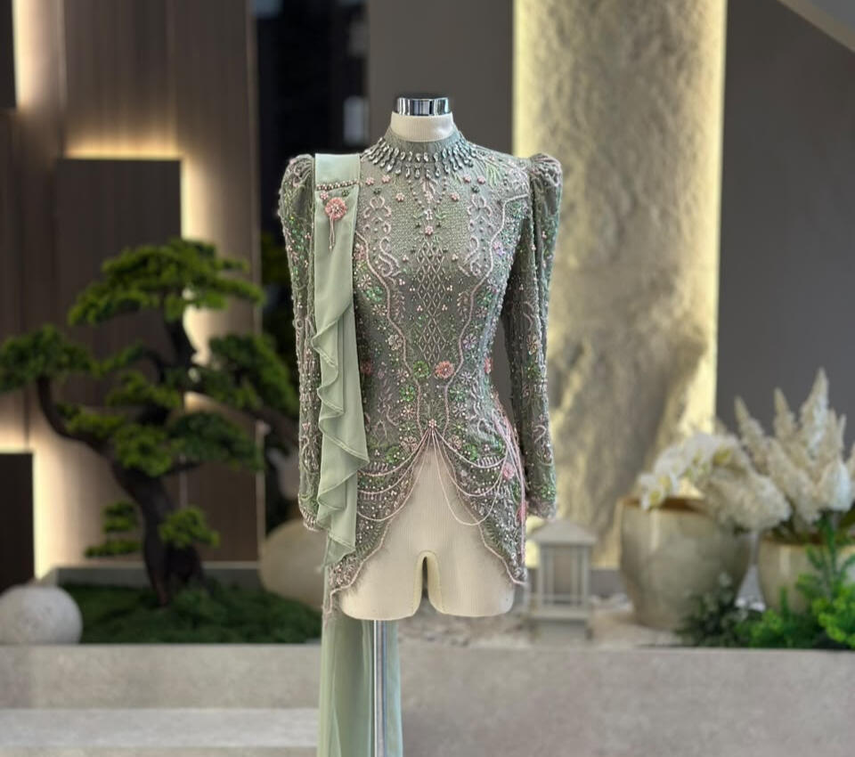 TINKER BELL | Rp. 375.000 | LD 100 - 110 | Free rok + Hijab + kamisol / kemben