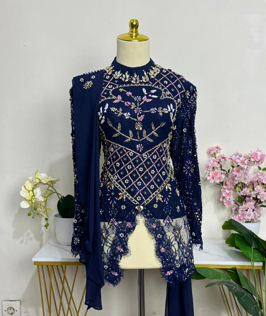 BUNGA NAVY | Rp. 345.000 | LD 100 - 110 | Free rok + Hijab + kamisol / kemben